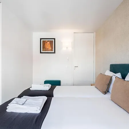 Flh Chiado Elegant Lejlighed *